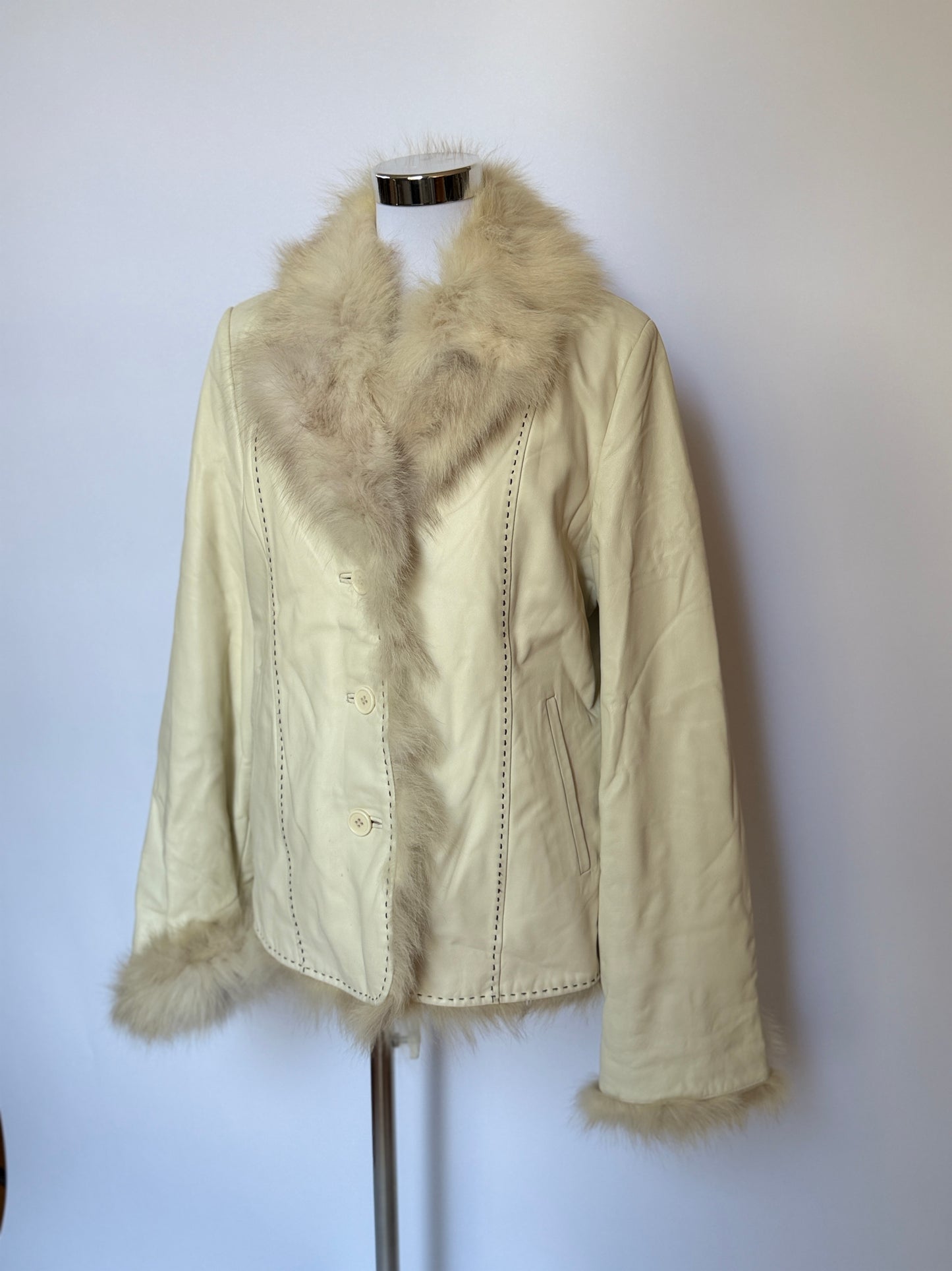 Fur Coat 106 (L/XL)