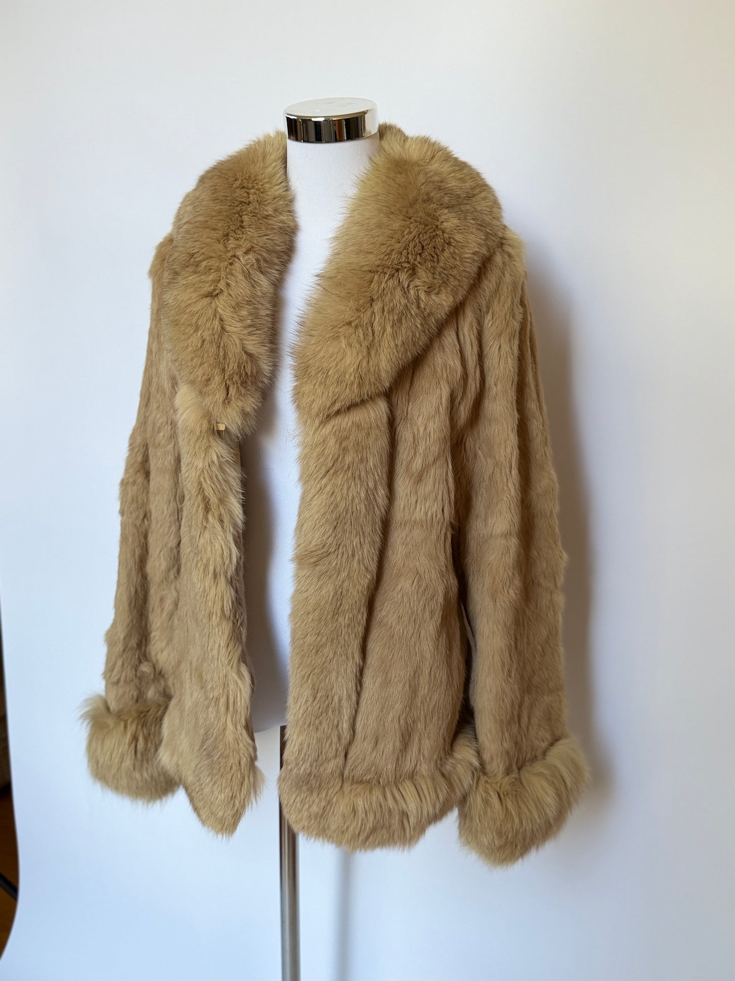 Fur Coat 109 (M/L)