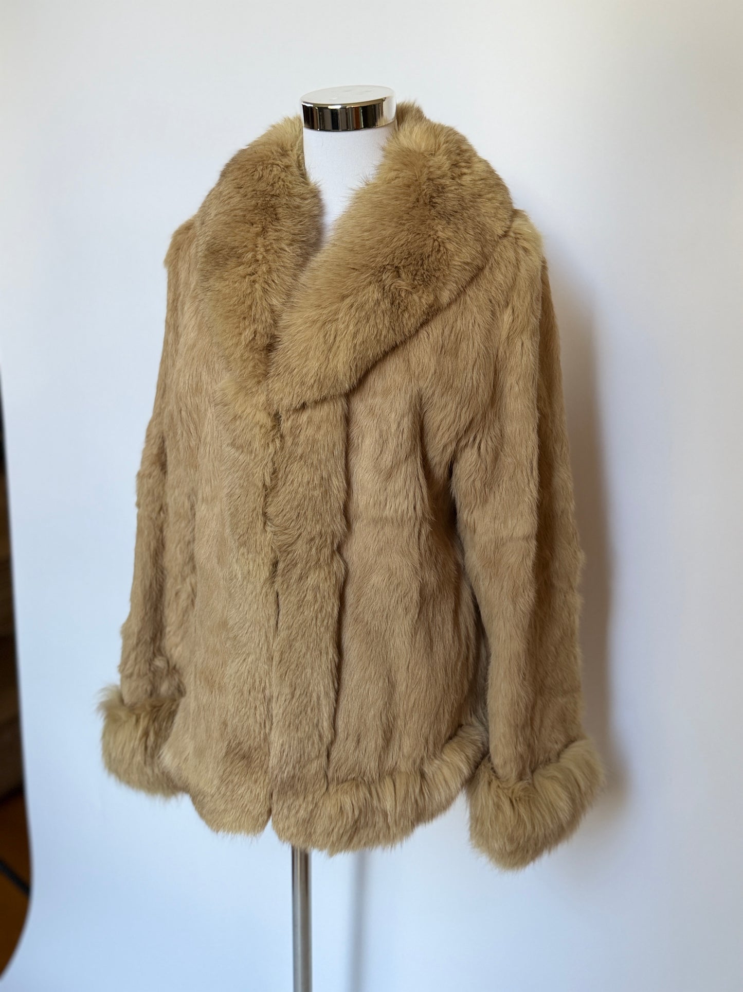 Fur Coat 109 (M/L)
