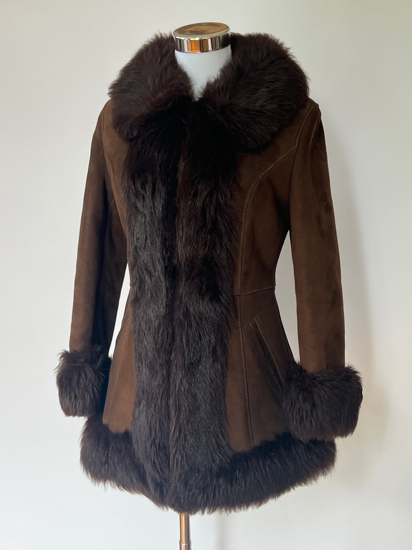 Fur Coat 009 (Size S)