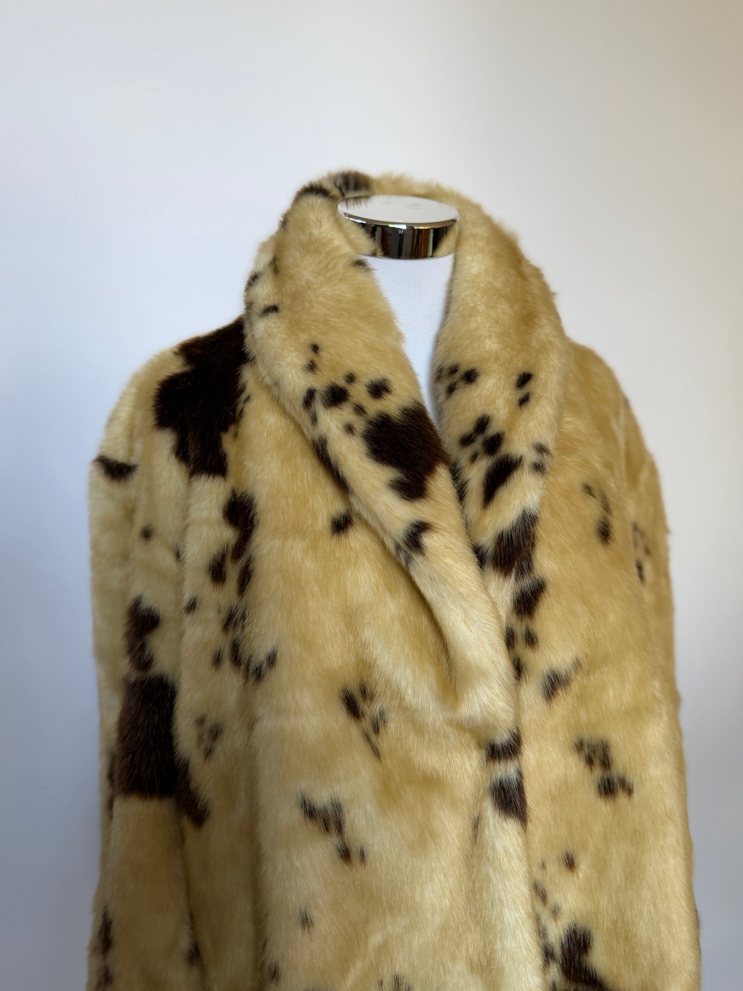 Faux Fur Coat 120 (M-XL)