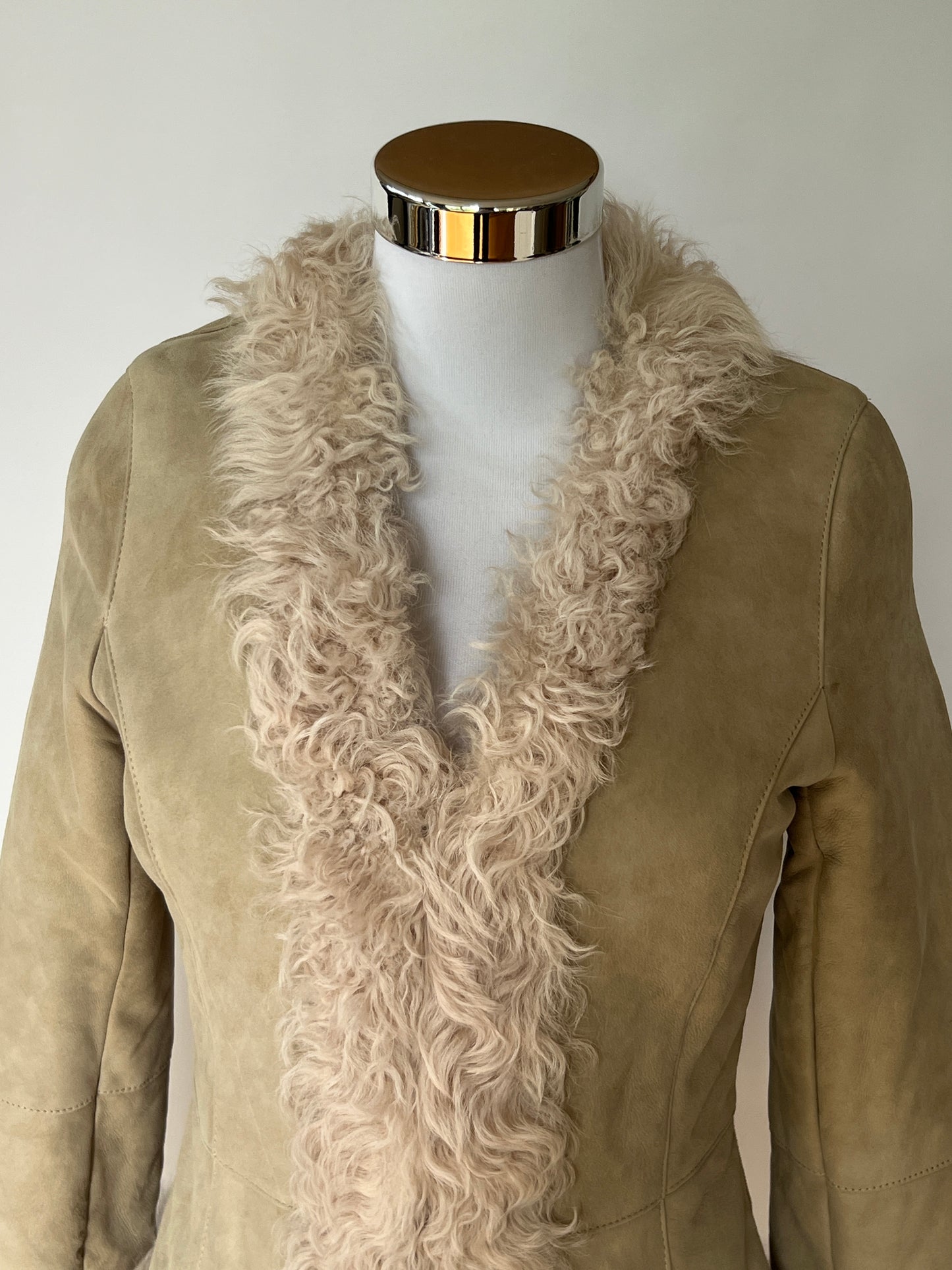 Fur Coat 011 (Size XS)