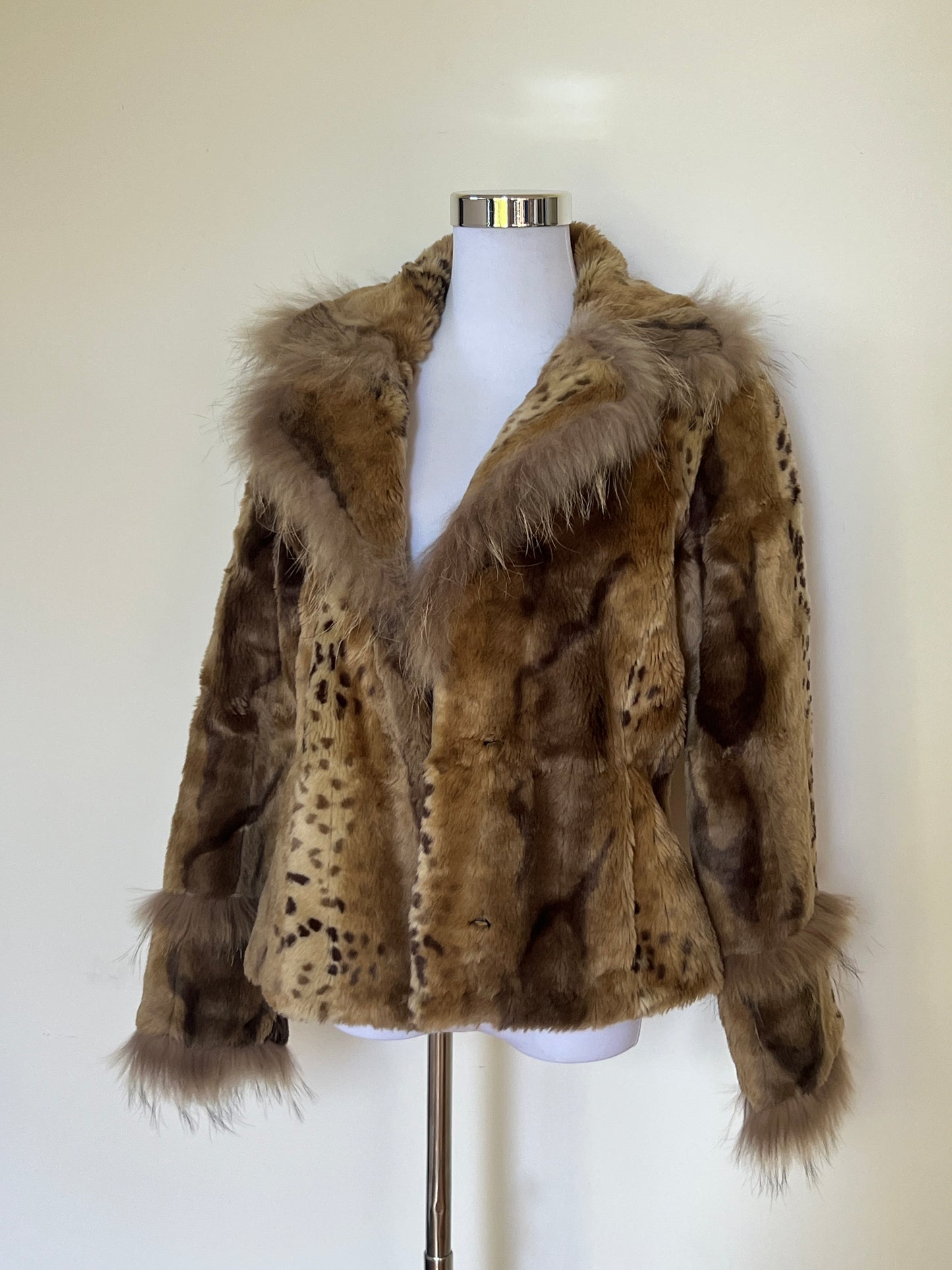 Faux Fur Coat 022 (S/M)