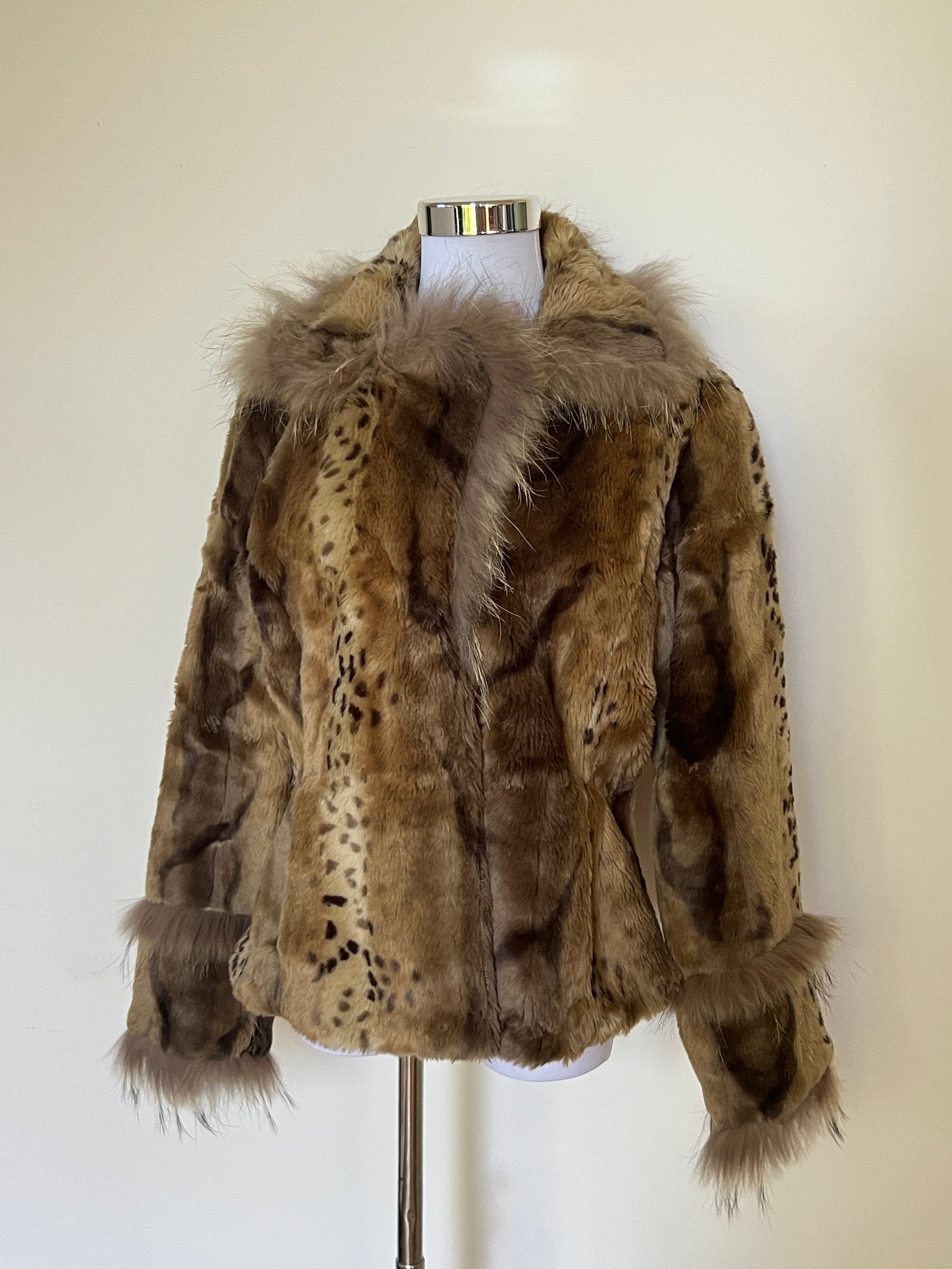 Faux Fur Coat 022 (S/M)