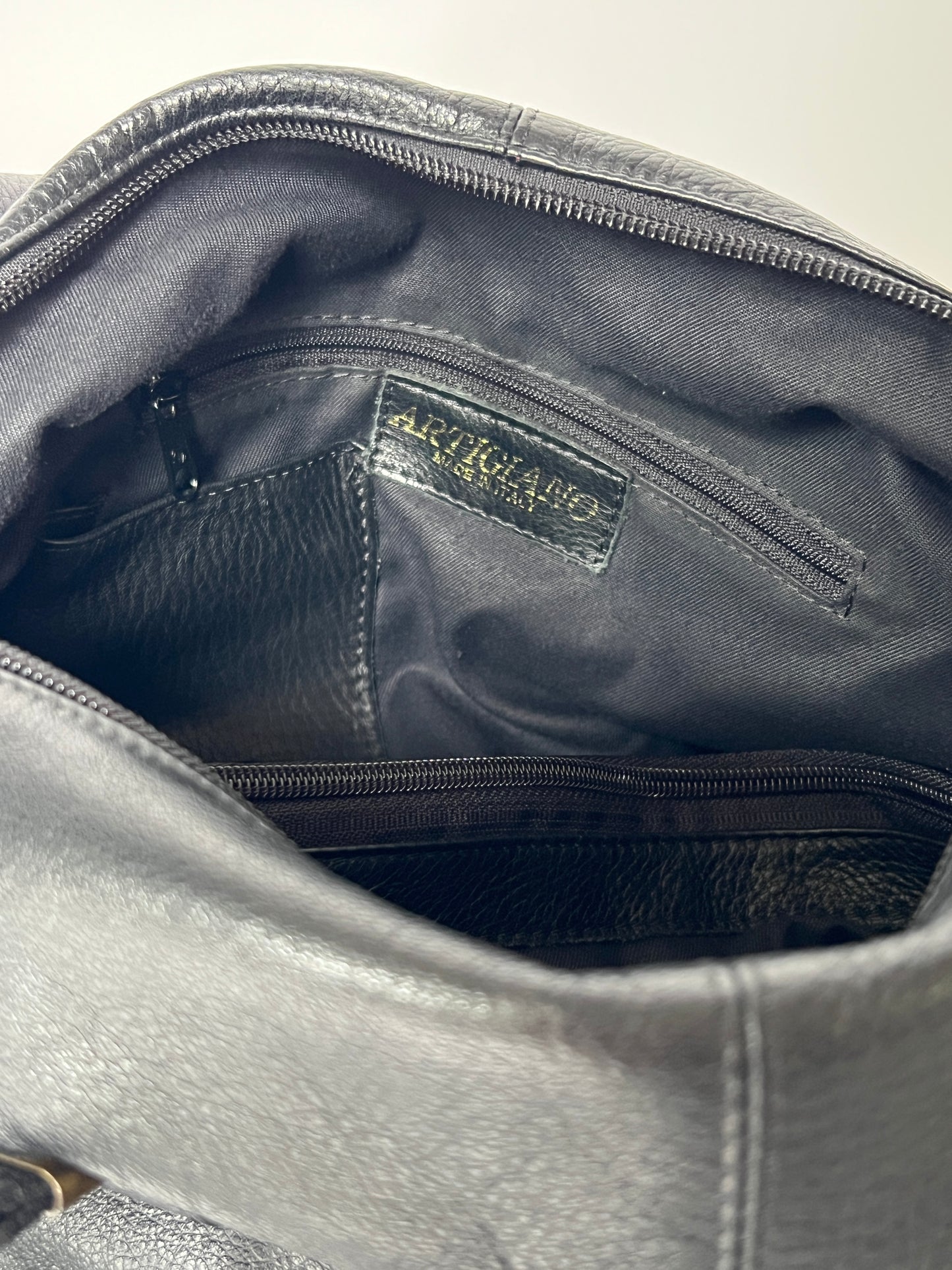 Leather Shoulder Bag w Brass Hardware