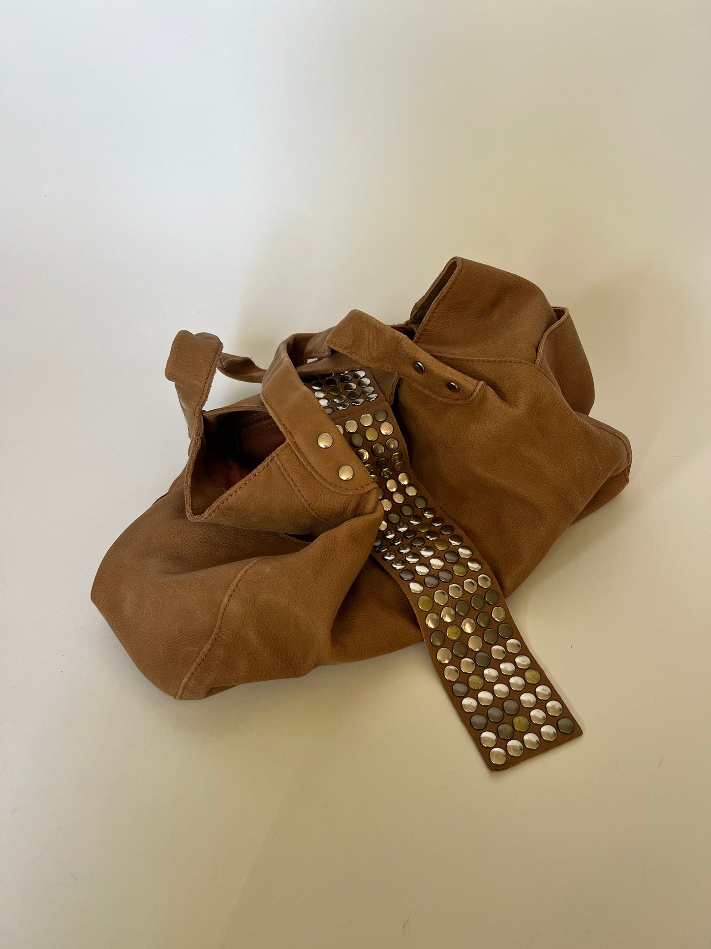 Tan Mix Metal Studded Bag ⎯ Large