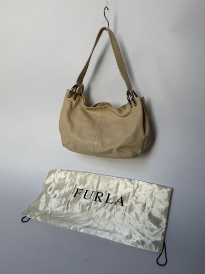 Ivory O Ring Shoulder Bag
