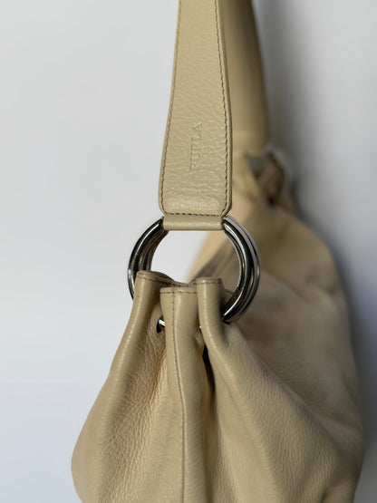 Ivory O Ring Shoulder Bag