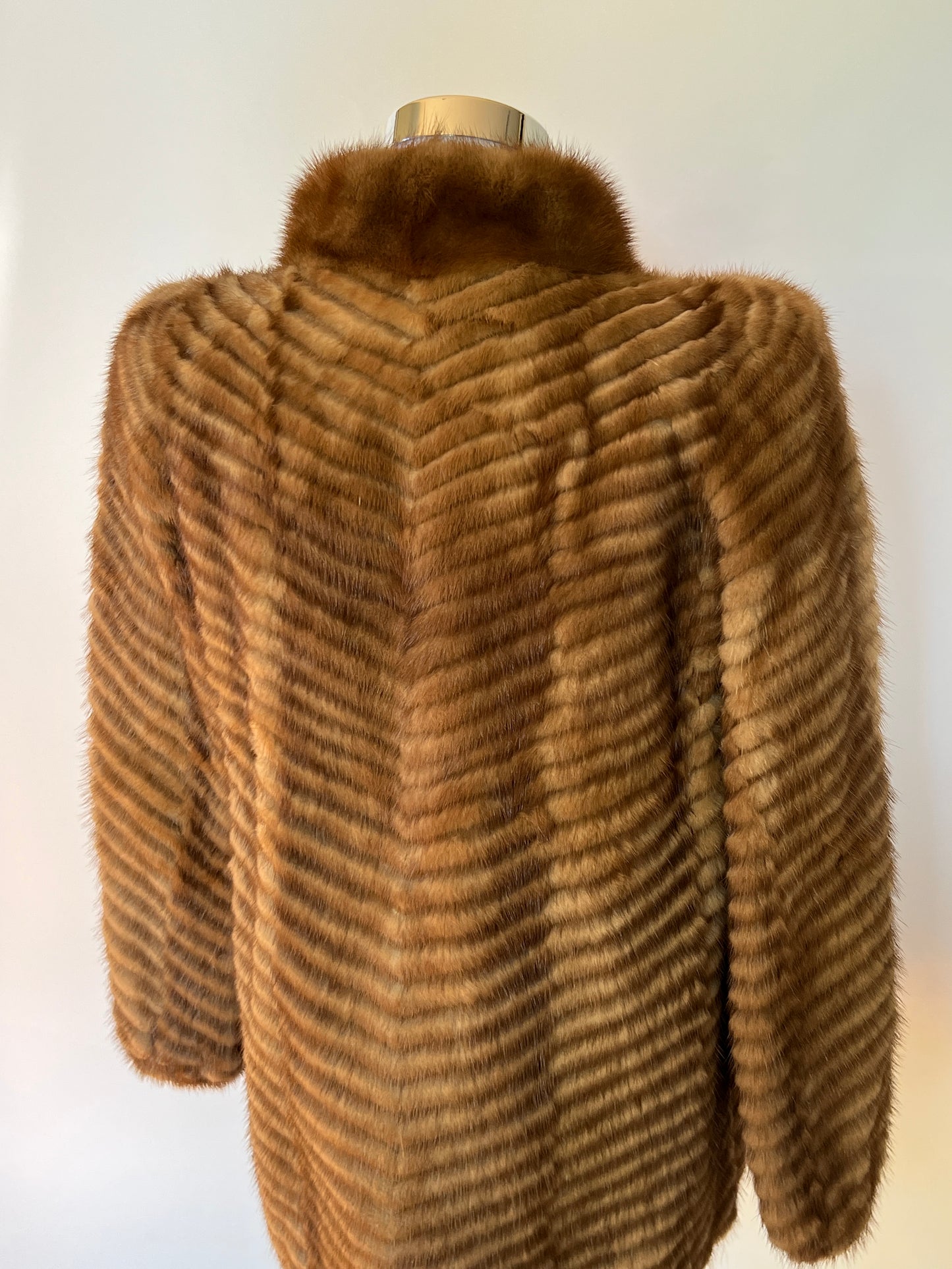 Fur Coat 028 (S/M)