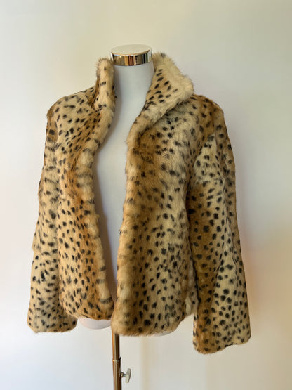 Fur Coat 026 (S/M)