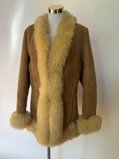 Fur Coat 027 (M/L)