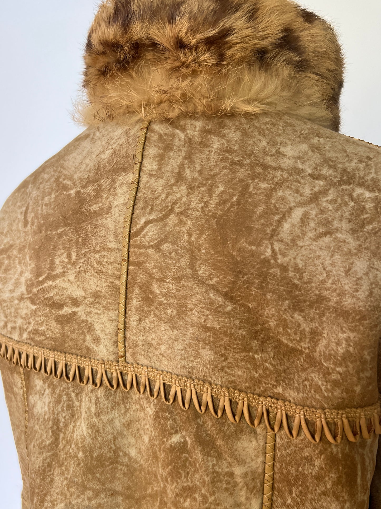 Fur Coat 032 (S/M)