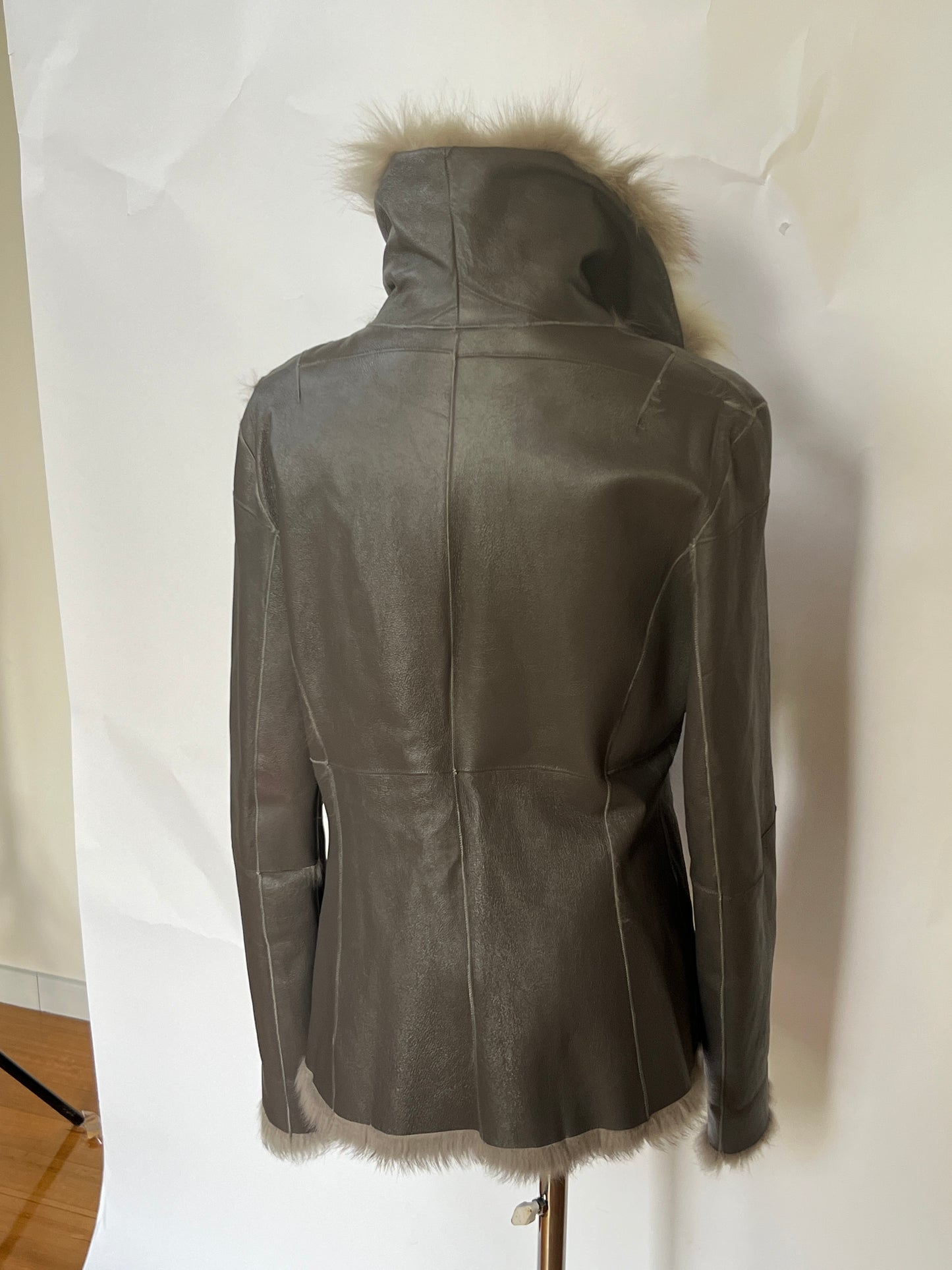 Fur Coat 039 (M/L)