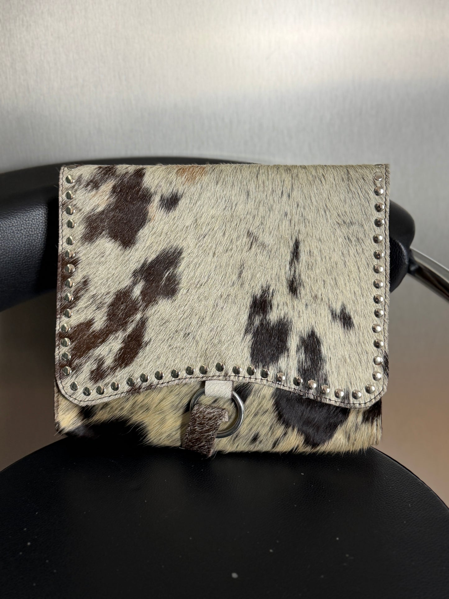 Cowhide 3/10
