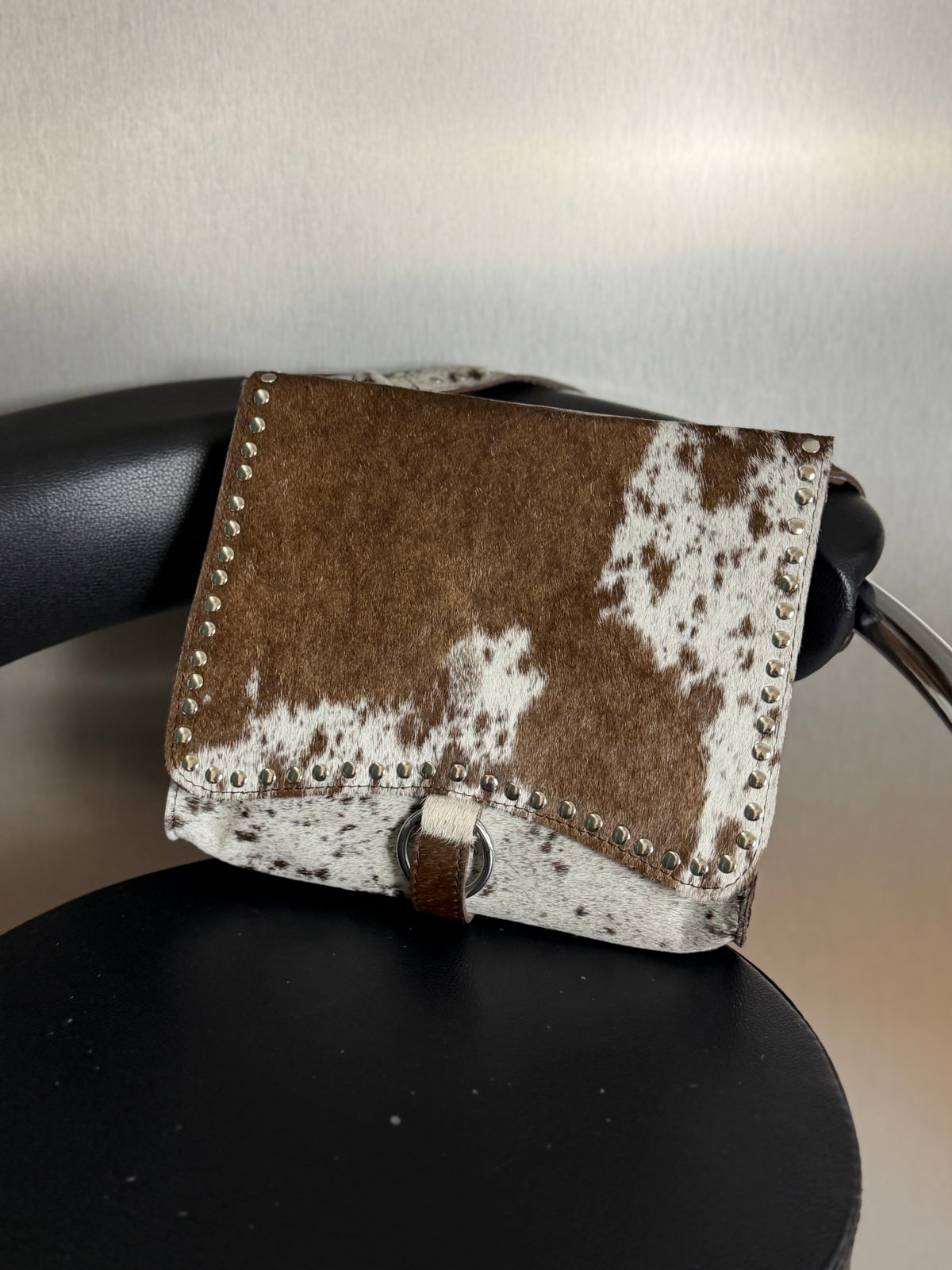 Cowhide 4/10