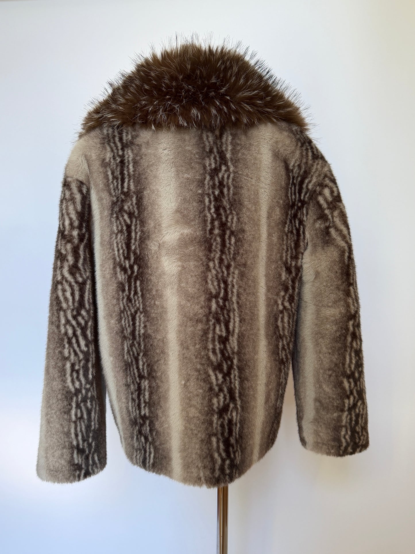 Fur Coat 040 (L/XL)