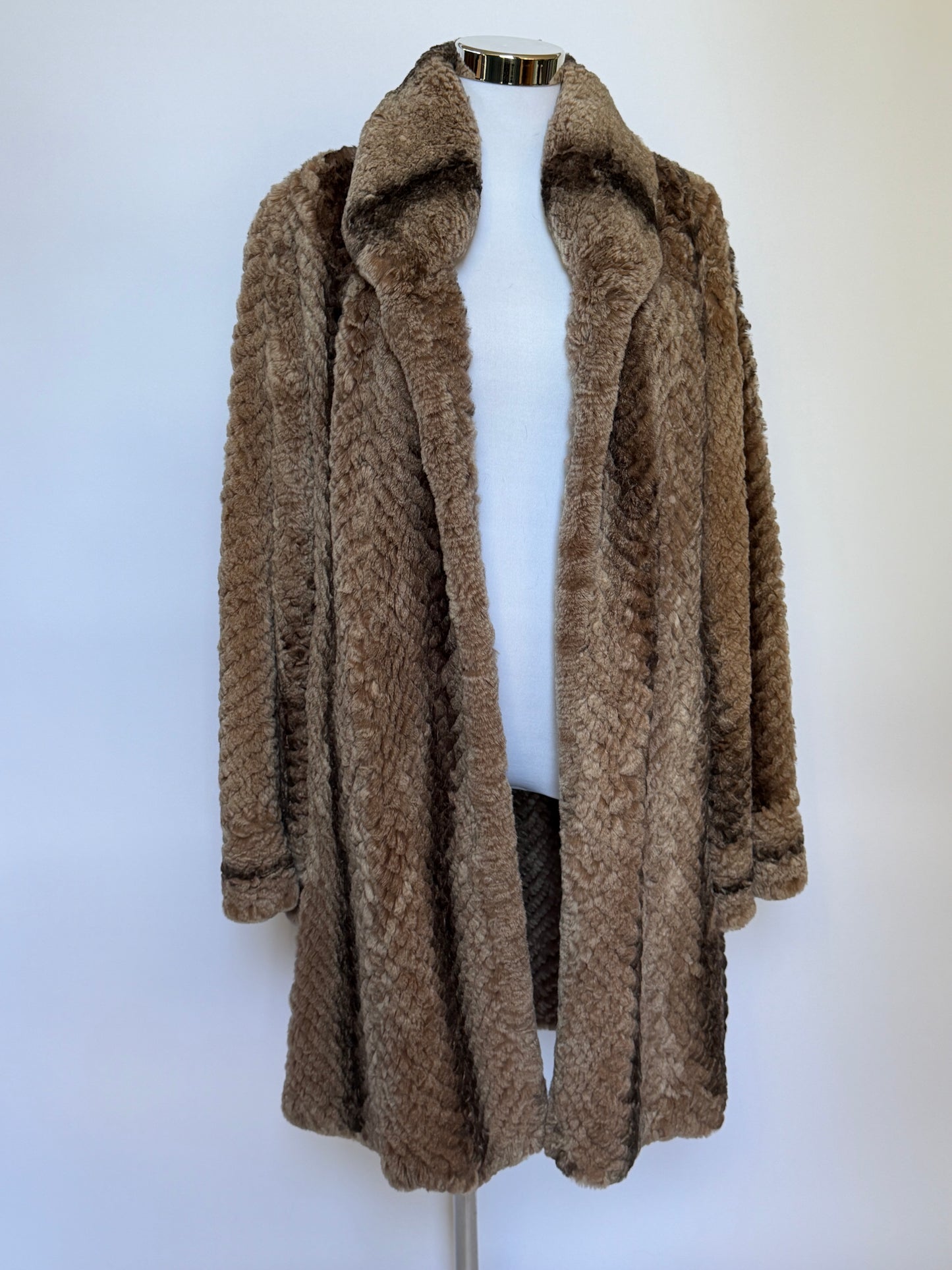 Fur Coat 045 (M/XL)