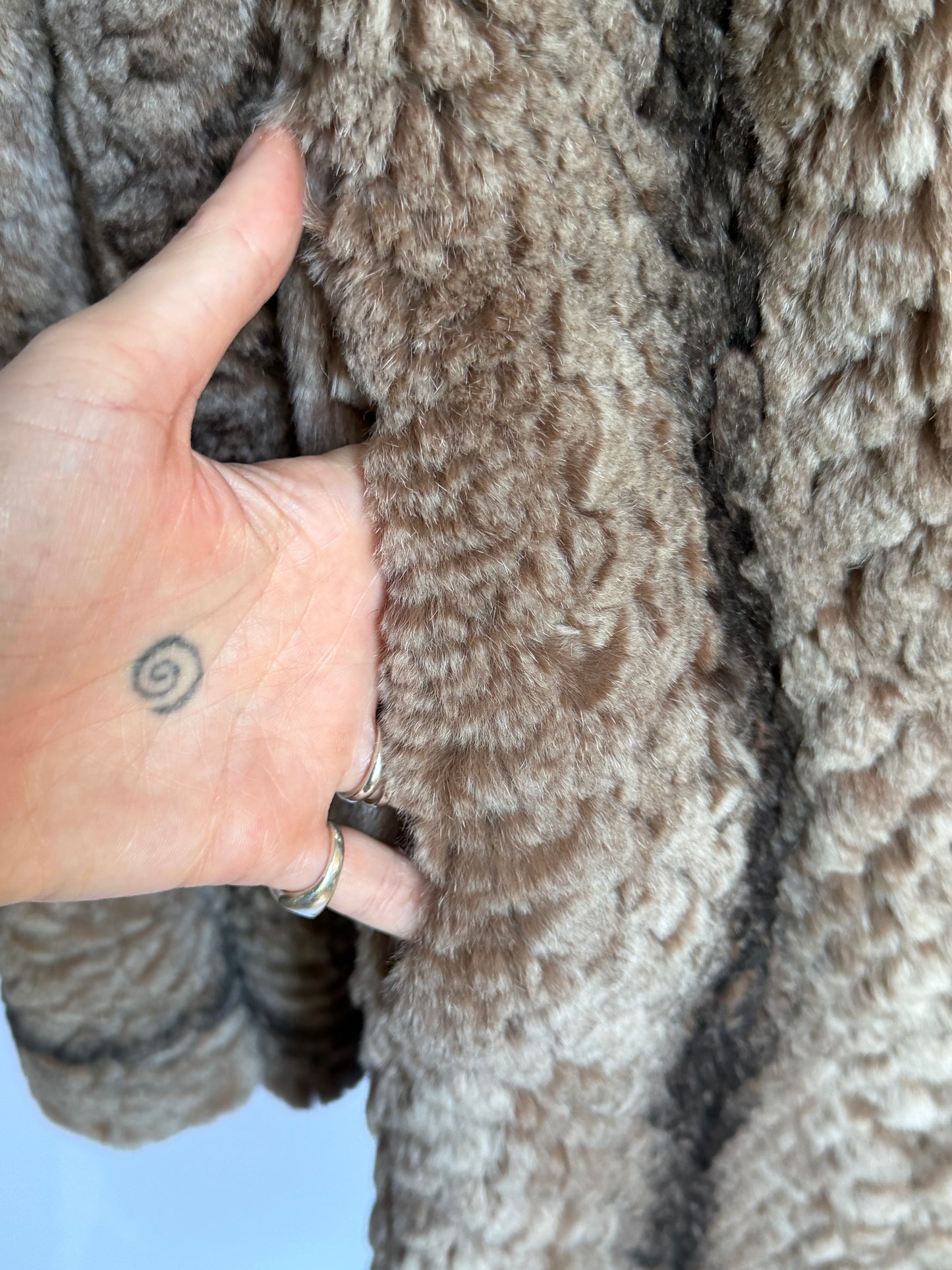 Fur Coat 045 (M/XL)