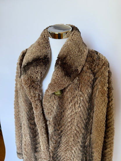 Fur Coat 045 (M/XL)