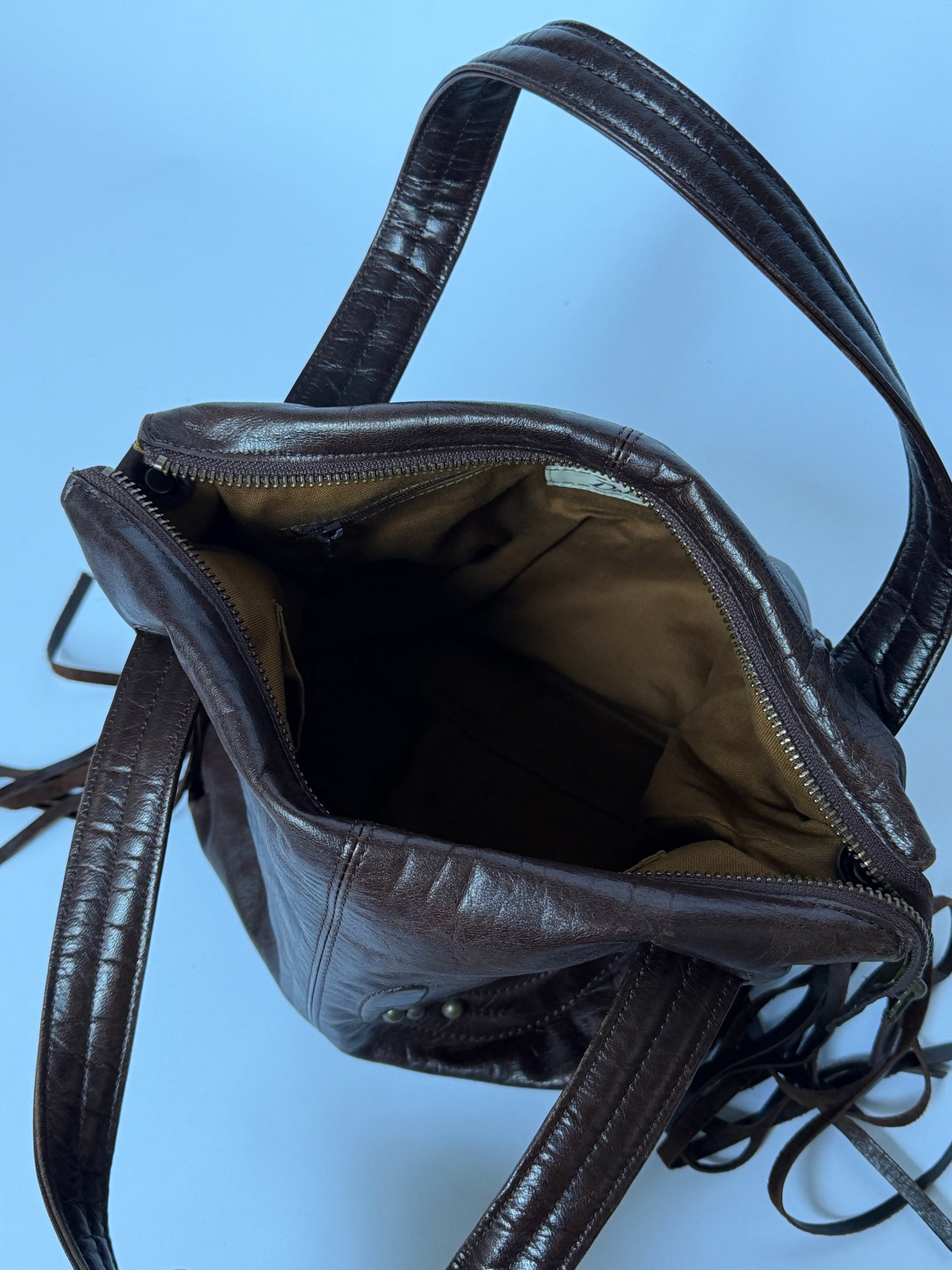 Dakota Japan Leather Horseshoe Fringe Bag